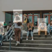 Newsletter — Novatadas: cuando la bienvenida se convierte en despedida